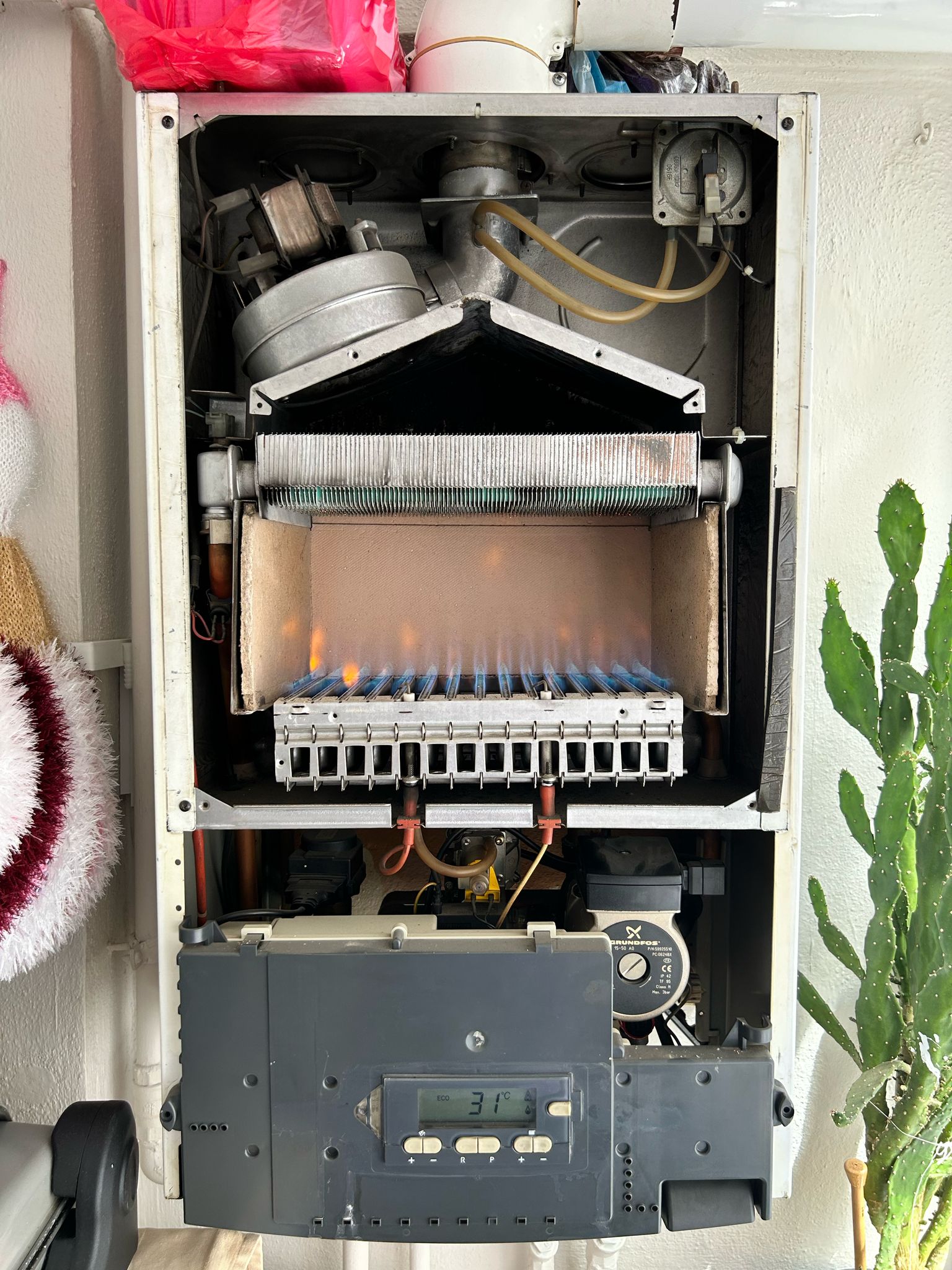 Ulus kombi servisi – konut ve iş yerlerinde kombi bakımı tamiri